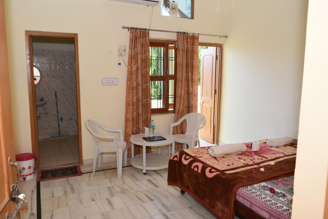 Hotel Kamal Villas Пушкар Екстериор снимка