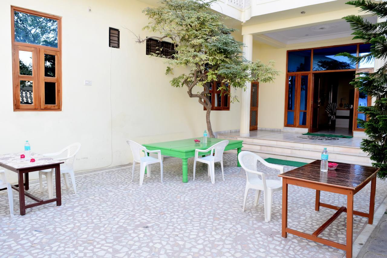 Hotel Kamal Villas Пушкар Екстериор снимка